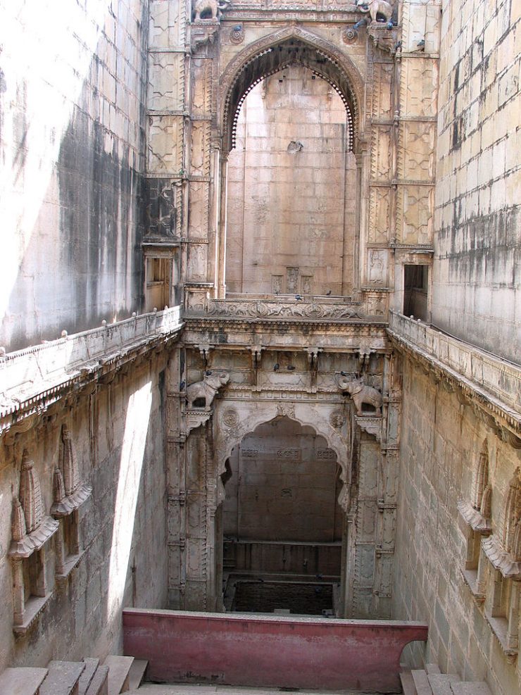 Best Places to Visit in Bundi, Rajasthan- Raniji Ki Baori