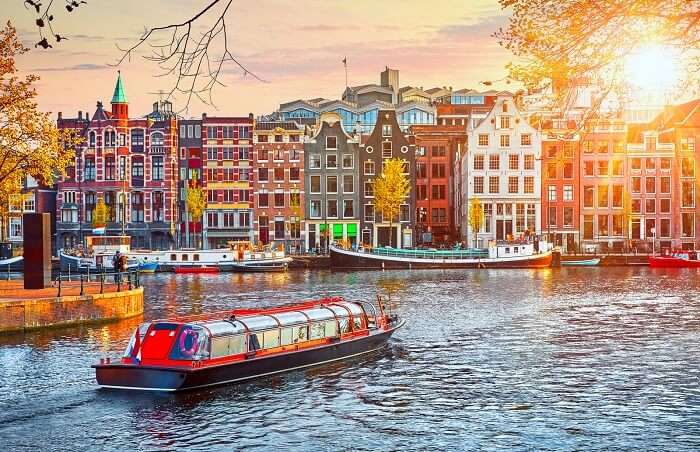 amsterdam evening canal cruise