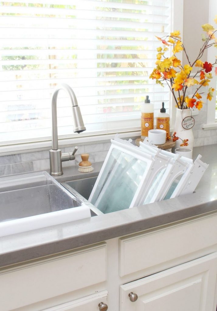 Ways To Keep Your Fridge Clean And Organized- Clean the inside of the fridge